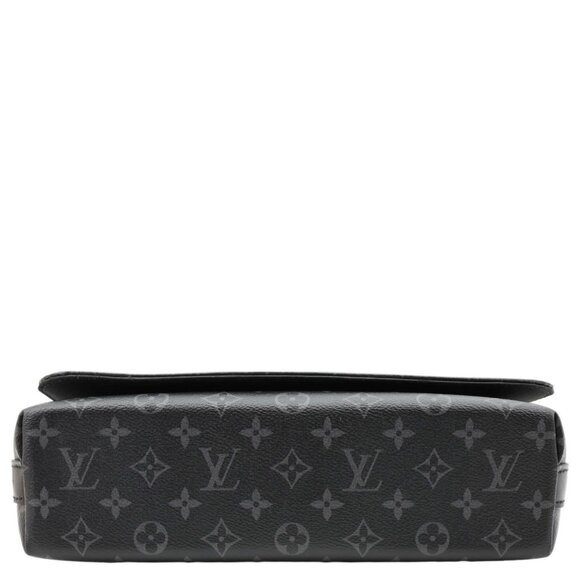 Louis Vuitton District MM Monogram Eclipse Messenger Bag Black - Picture 9 of 13